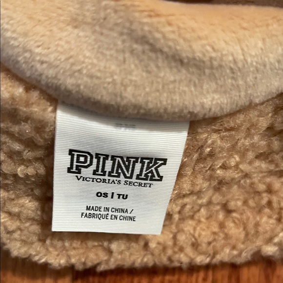 Victoria's Secret Pink Sherpa Bucket Hat - Picture 2 of 5